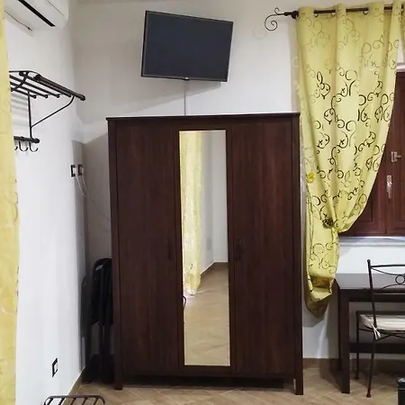La Finestra Sul Teatro Bed and Breakfast Αγκριτζέντο